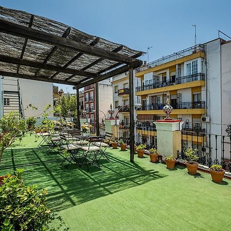 Noches De Triana Hotel Seville Exterior photo