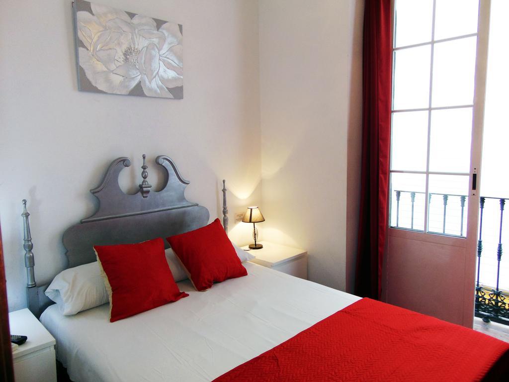 Noches De Triana Hotel Seville Exterior photo